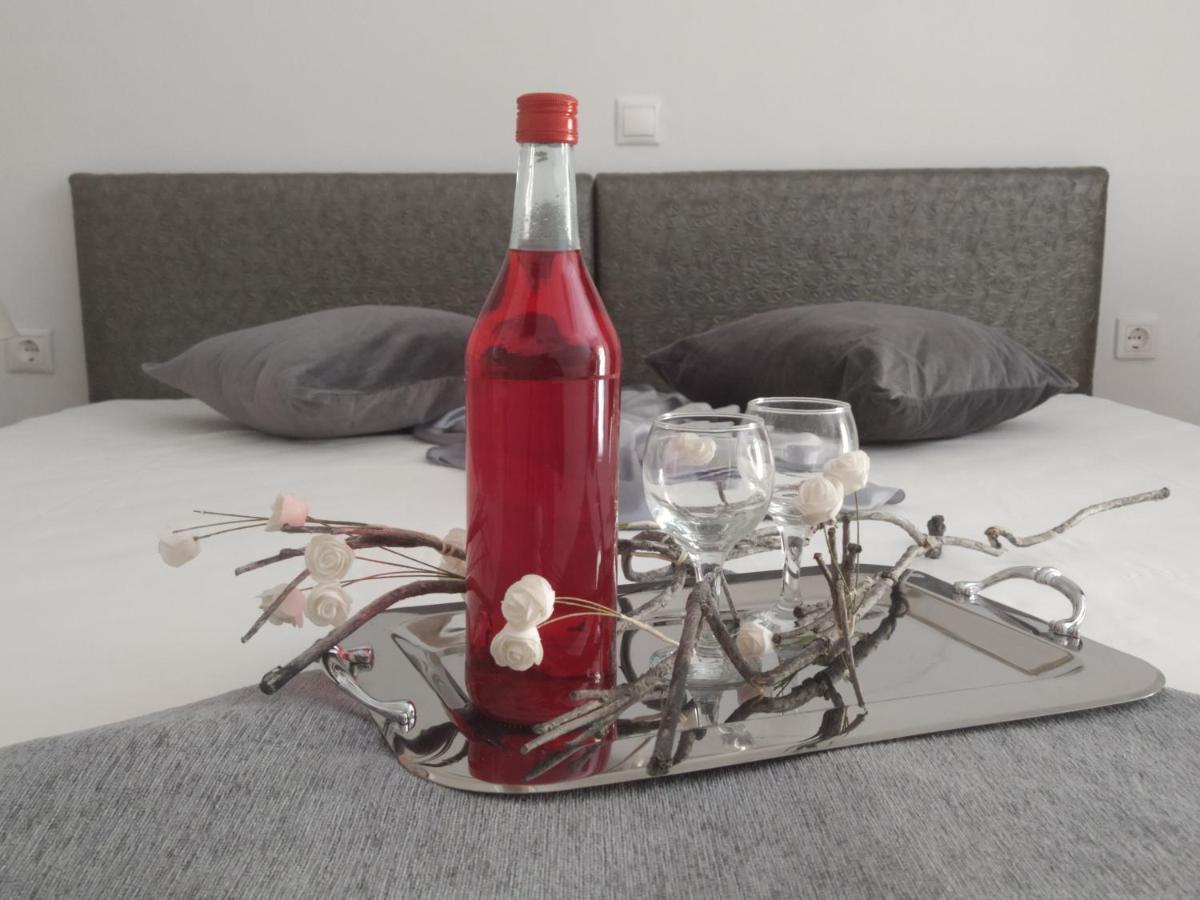 Aronis Apartments Benitses  Zewnętrze zdjęcie