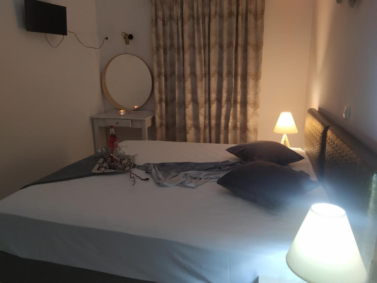 Aronis Apartments Benitses  Zewnętrze zdjęcie