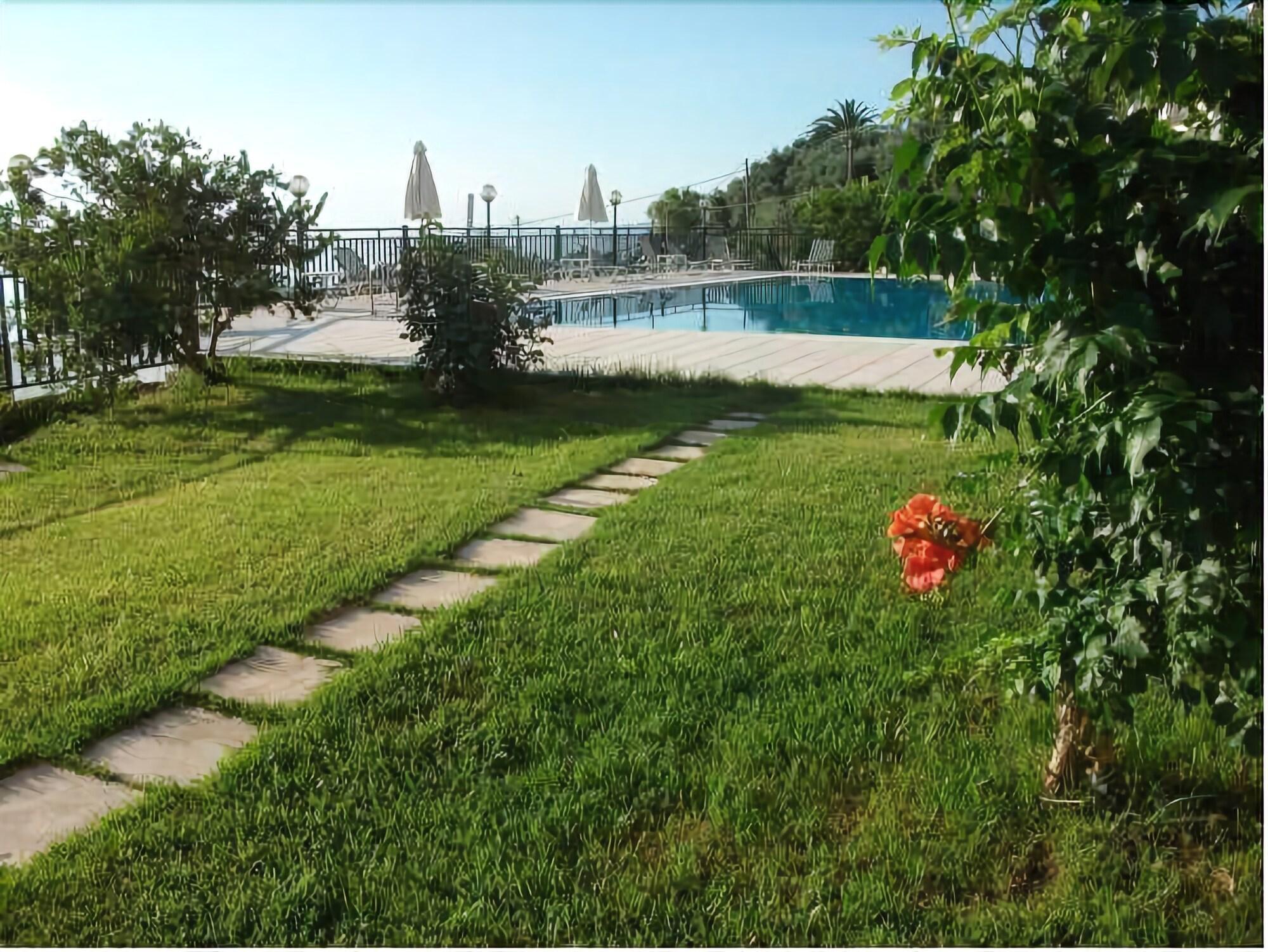 Aronis Apartments Benitses  Zewnętrze zdjęcie