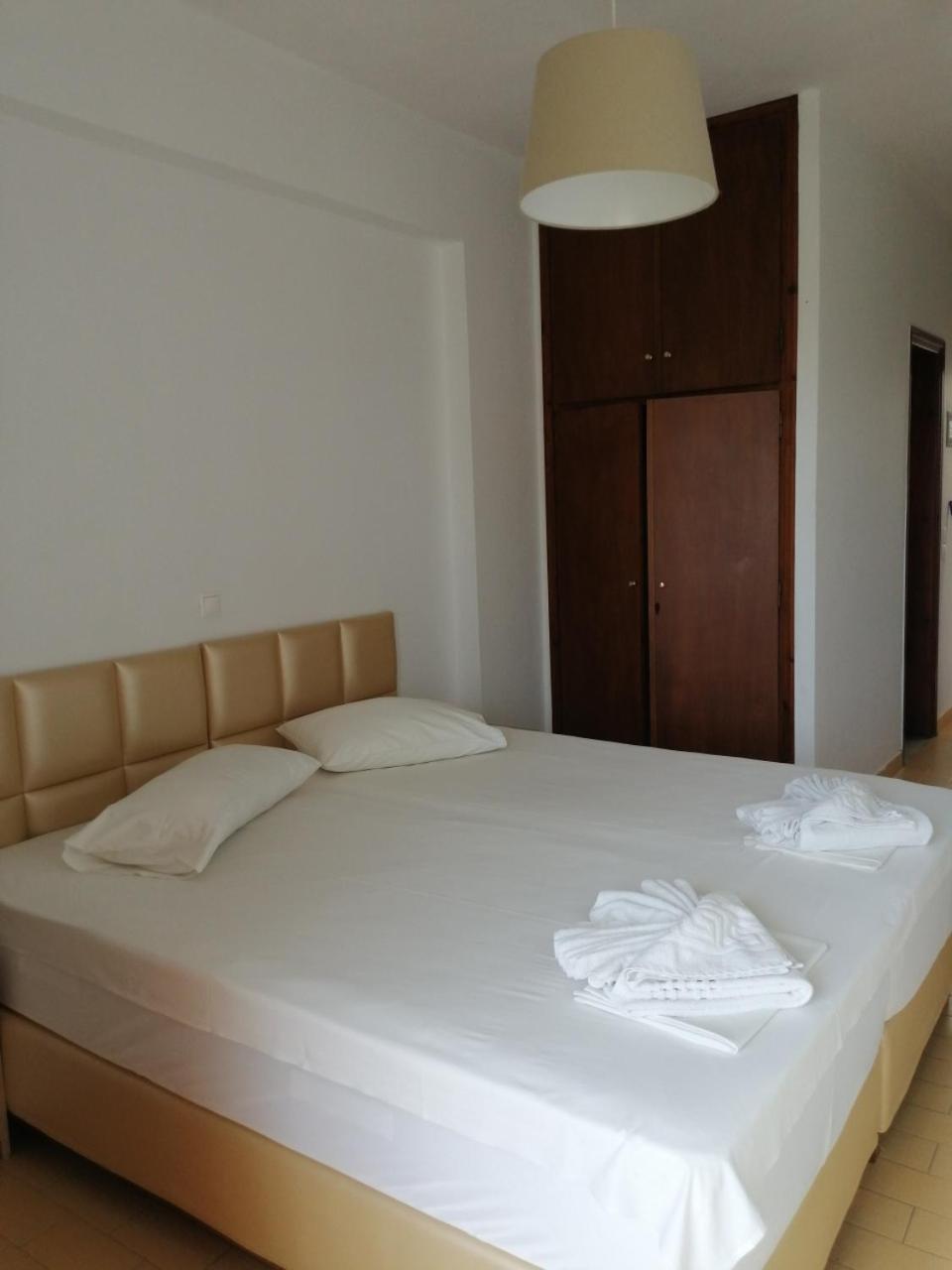 Aronis Apartments Benitses  Zewnętrze zdjęcie