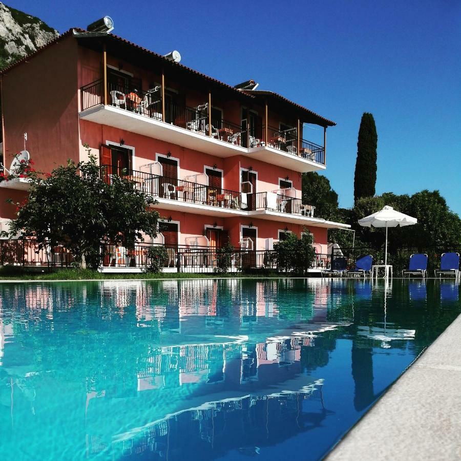 Aronis Apartments Benitses  Zewnętrze zdjęcie
