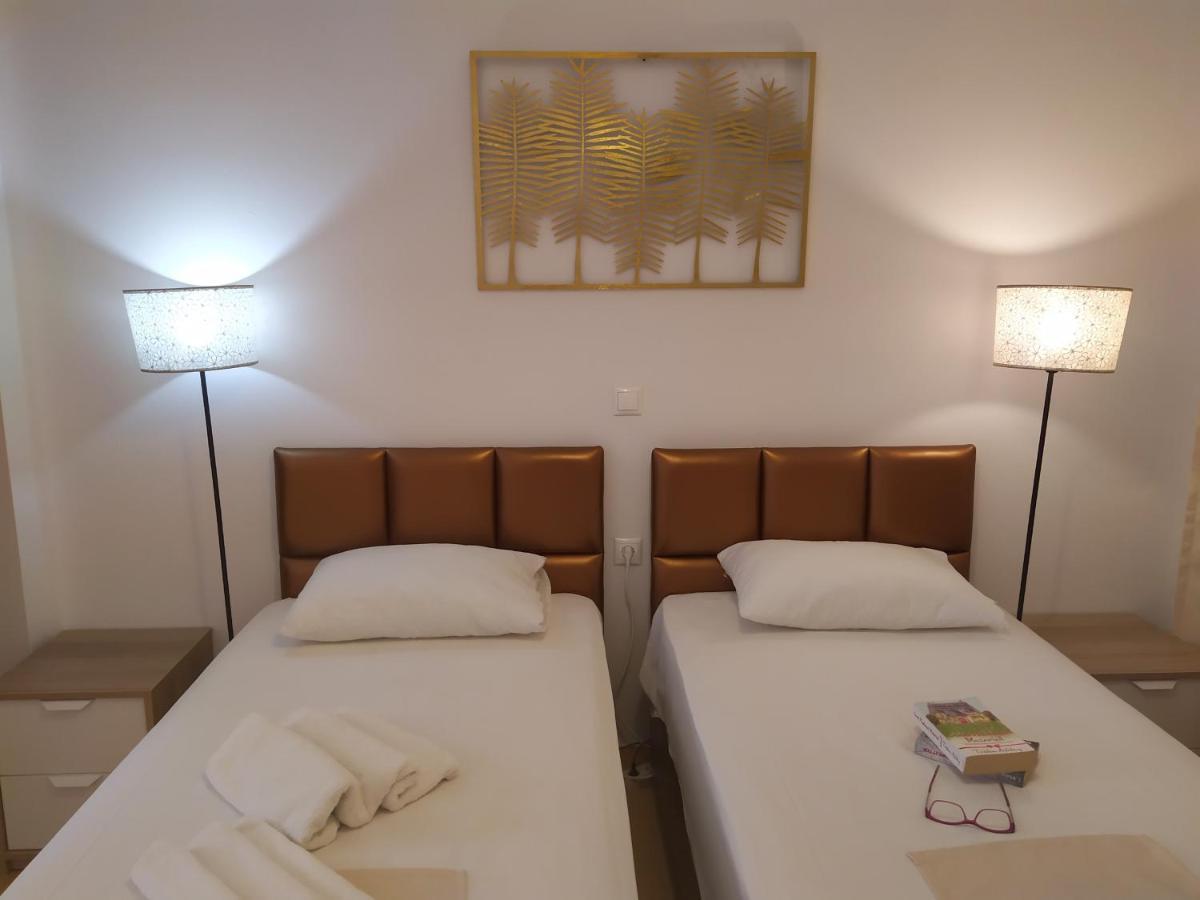 Aronis Apartments Benitses  Zewnętrze zdjęcie